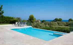 Villa Gaia - Divine private villa with pool, close to beach - Image 4