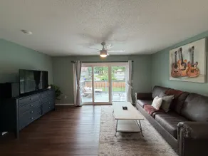 Private 3 Bedroom 2.5 Bath - Image 4