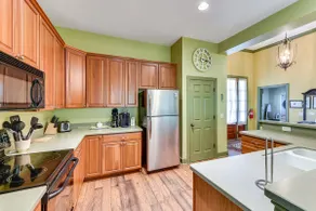 5 Mi to Old Town Bluffton: Cottage w/ Patio - Image 3