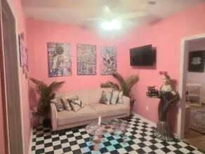 Jersey City Pink Spot - Image 2