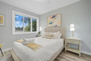 Monica - Large 6BR Family Home in Central Location - Image 3