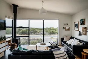 Moonbird Beach Shack ~ Ocean Escape - Image 5