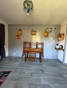 Independent apartment in 1 country house - Image 4