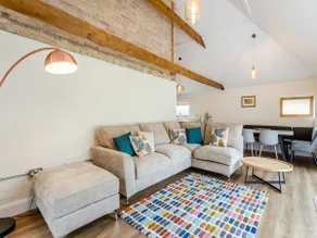 Tawny Acre Barn - Uk38614 - Image 3