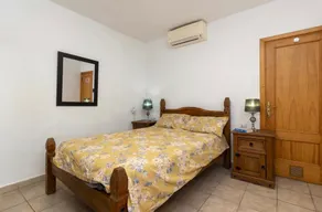 Tolles Ferienhaus mit beheiztem Pool und schnellem Internet | Bergblick | Nah am Strand - Image 2