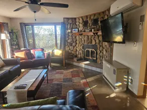 St. Louis River 3 Bedroom Home with Incredible View - Image 3