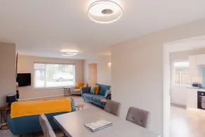 Luxury Recently Renovated 3 Bedroom home in Sandwich Kent - Image 4