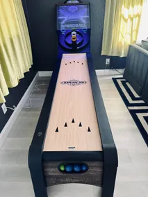 Vibe in the Heights-Hot Tub-Prime Location-SkeeBall - Image 4