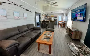 The Sea Glass Retreat - Surfside Beach Texas - Image 3