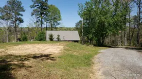 Cute, cozy log cabin on beautiful Smith Lake, Arley AL (year round deep water) - Image 4