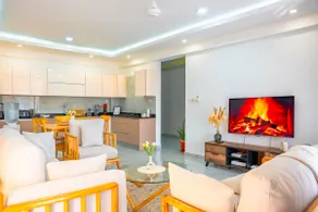 Luxurious ocean breeze 2 Bdrm Apt W/ Pool,AC &Gym - Image 4