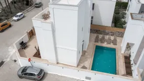 Luxury 4+1 Villa with Private Pool 200 Meters to the Beach - Image 3