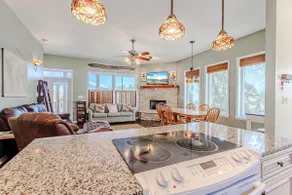 The Salty Siren- Steinhatchee Landing Resort Sleeps 9  -New High Speed Internet - Image 4