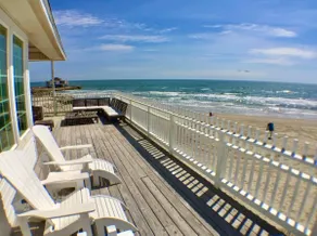 On the Beach, close to Galveston - Image 2