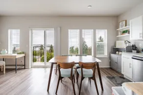 Views! Top floor, corner A/C - Bay and mtn views! - Image 4