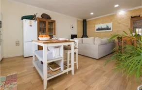 Cozy Home In San Jose Del Valle - Image 3