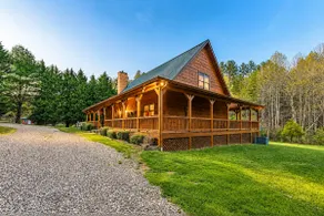 *Cabin* Dog Friendly|CreekFront|FirePit|HotTub - Image 2
