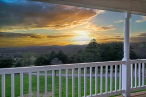 Huge Countryside Lux Home w Epic Views-Lexington - Image 2