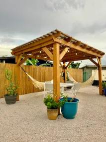 3.2 Near Beach • Generator • Pergola • 2 Parkings - Image 3