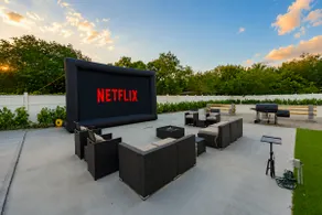 Arena Luxe Villa • Gym | Cinema | Terrace - Image 4