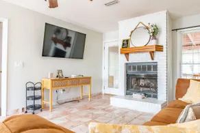 Pet-Friendly 4BR w/ Huge Fenced Yard- Near Rucker - Image 2