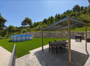 15 minutes from Montserrat | House with barbecue - Image 2