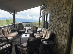 5 Bedroom Private Estate-Views!-13 mi to downtown! - Image 5