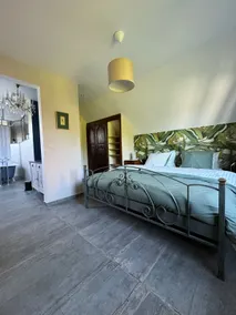 Quiet apartment - Heated indoor pool - Image 3