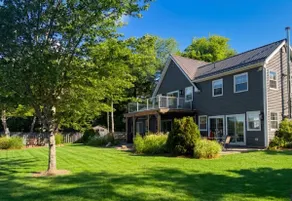 Beautiful Lakefront Cottage Oasis |AnnapolisValley - Image 3
