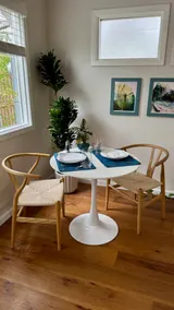 Sunny Backyard One Bedroom Apartment in Hyde Park - Image 2