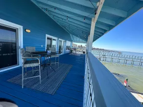 Bay Haven on Copano- 4 bdrm w/ 200+ft Fishing Pier - Image 3