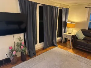Cozy 3-bedroom close to the beach and downtown - Image 2
