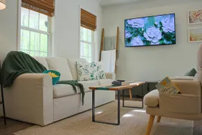 Rocky Knoll Hideaway | Visit Family | Quiet Escape - Image 5