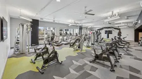Sentral SoBro Apt | Steps to Broadway | Pool | Gym - Image 4