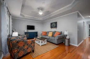 Single-Story Manchester Home Close to Parks! - Image 4