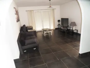 Spacious ground floor of a villa, quiet, close to the beaches - Image 2