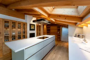 4 Bedroom Penthouse Apt in Flims Waldhaus - Image 2