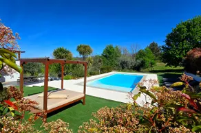 Private nature retreat with pool and jacuzzi - Image 2