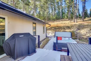 Modern Lead Cabin w/ Private Hot Tub & Fireplace! - Image 2