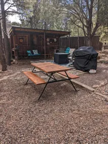 Elms Cabin ~ Cozy Retreat in the Cool Pines - Image 4