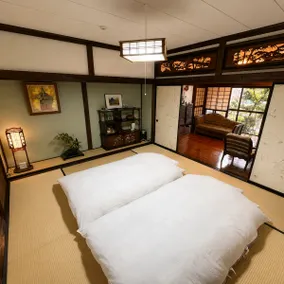 Traditional Japanese House | Mt.Fuji | Hinoki Bath - Image 3