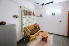 Pet-friendly cosy apt with parking(Story Stay). - Image 3