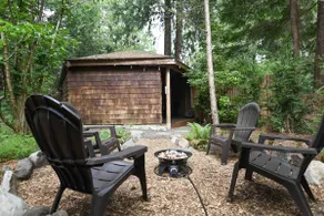 Private Chalet & Sauna- Hike, Bike, Ski, Relax - Image 5