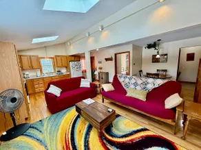 Serene 1-bedroom suite on 75 acre horse property - Image 3