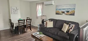 Caribou Cottage, 3 bedroom, Pet friendly, backyard - Image 2