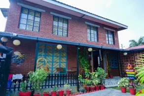Private Villa with Splash Pool | Pet Friendly - Image 2
