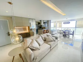 Modern Oceanfront Apartment - Image 3
