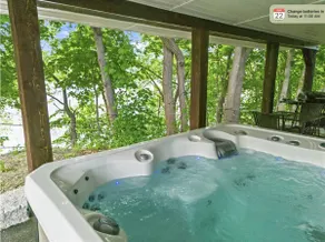 Riverside Getaway with HotTub 3br 2 bth - Image 4