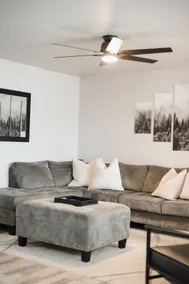 Cozy Home + King Suite, In the Heart of Eagle - Image 5