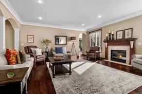 Huge home with theater and hot tub near Lambeau! - Image 5